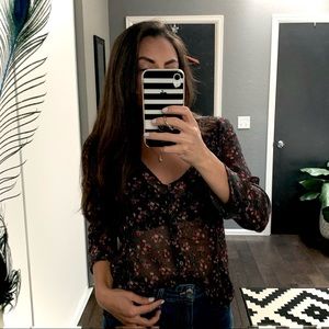 🎵2/$15 PacSun Boho Floral Blouse